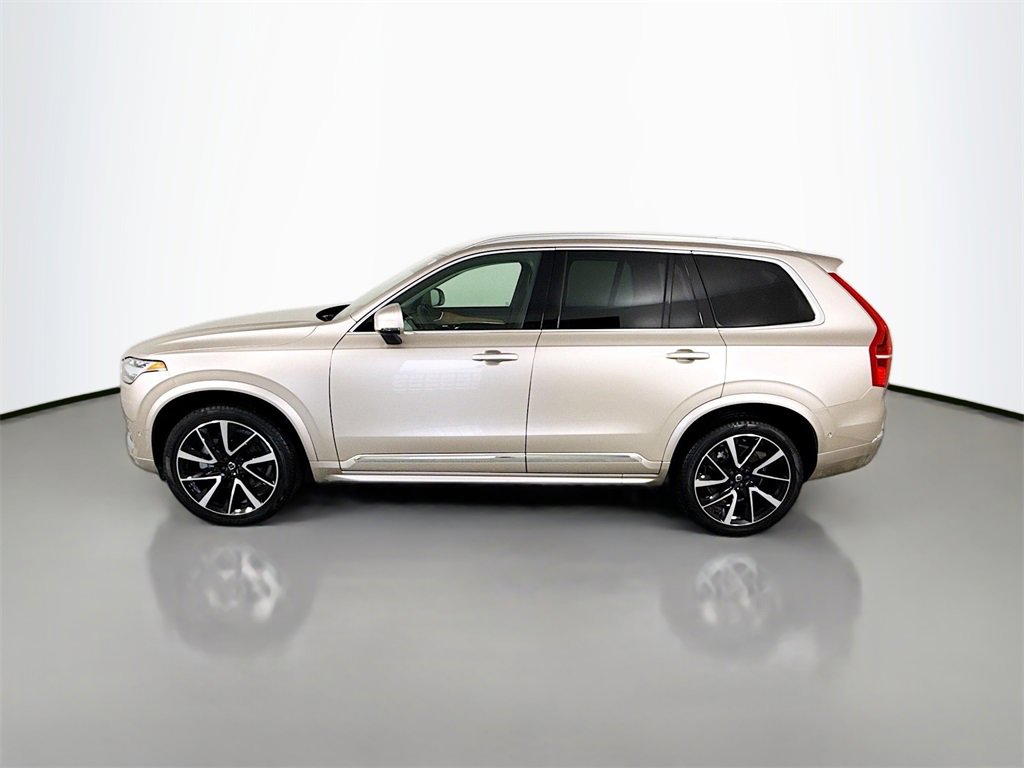 Used 2023 Volvo XC90 B5 Plus w/ Protection Package Premier image 2