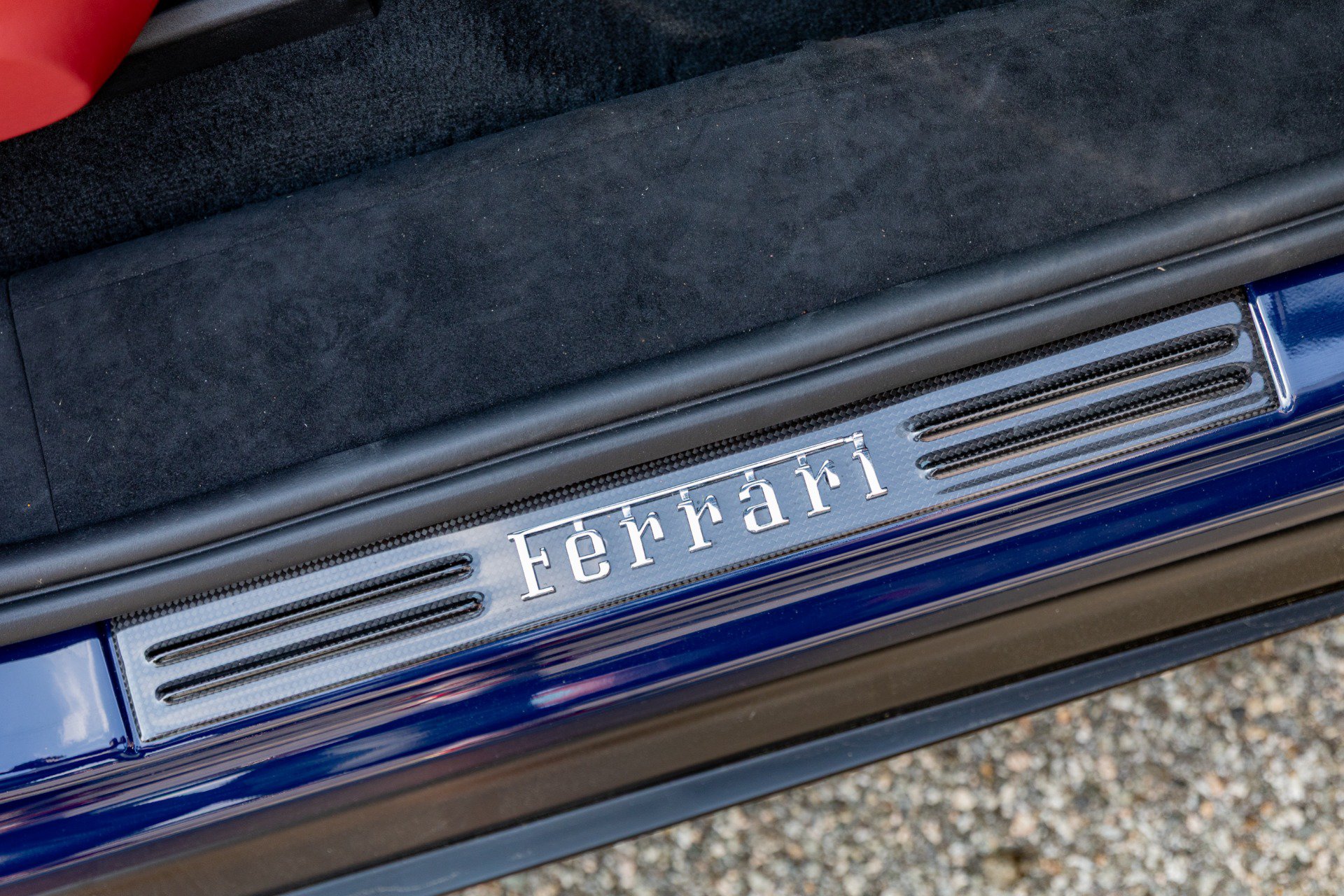 Used 2026 Ferrari Purosangue AWD/4WD image 48