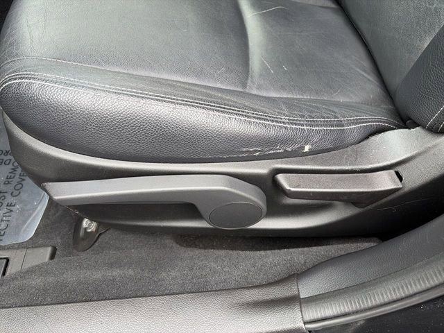 Used 2015 Subaru Crosstrek Touring AWD/4WD image 12
