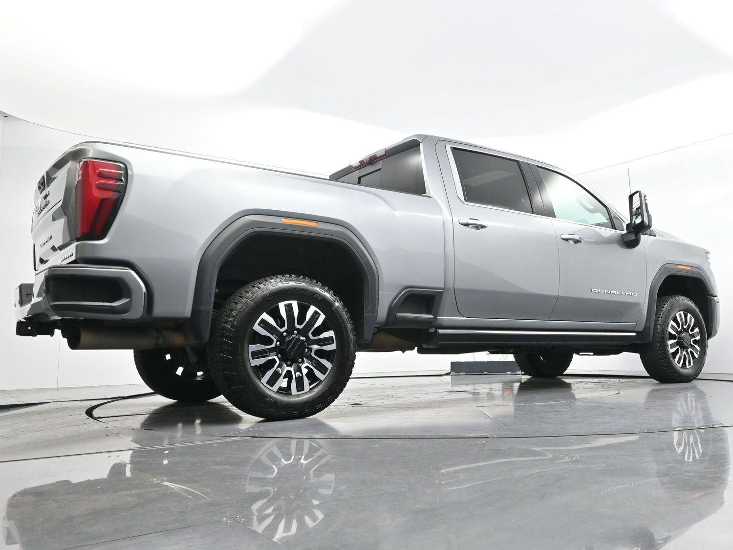 Used 2024 GMC Sierra 2500 Denali Ultimate w/ Max Trailering Package image 54