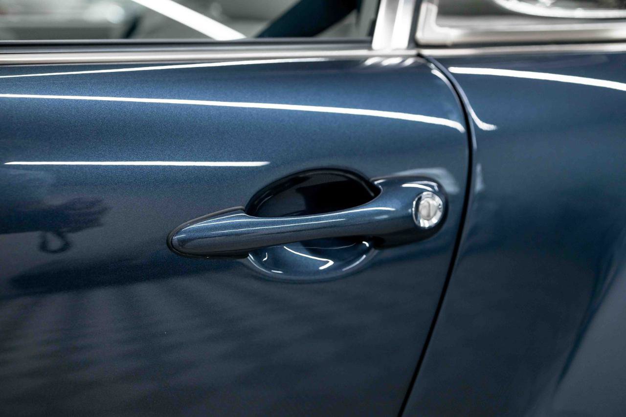 Used 1991 Porsche 911 Carrera image 22