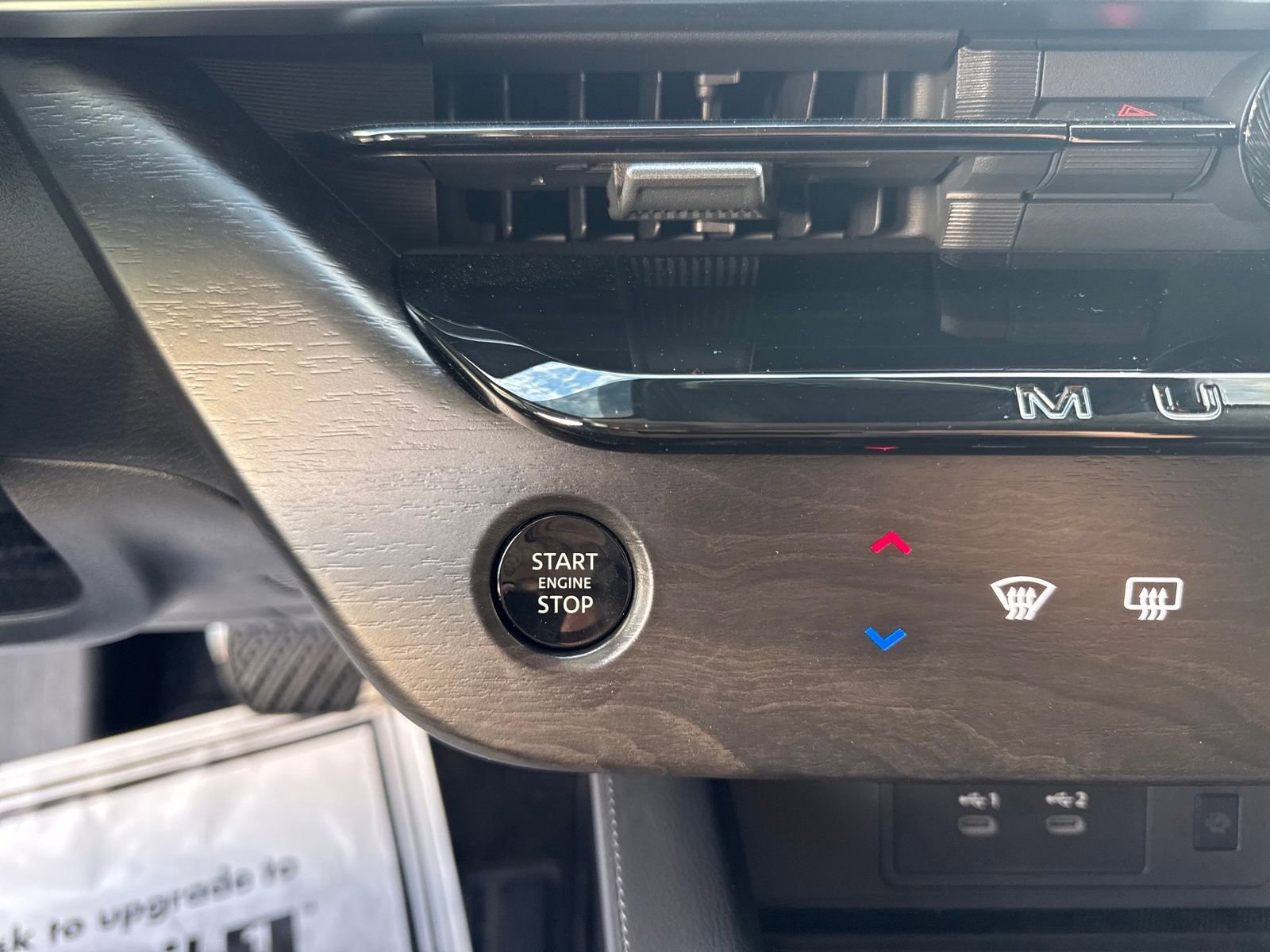 Certified 2025 Nissan Murano Platinum w/ Cargo Package image 23