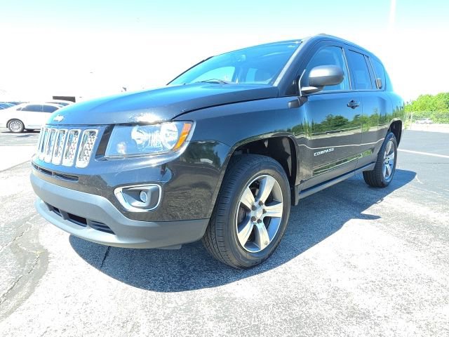 Used 2016 Jeep Compass High Altitude AWD/4WD image 4