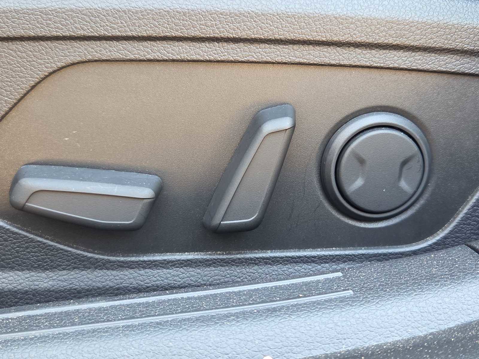 New 2025 Hyundai Sonata Limited image 15