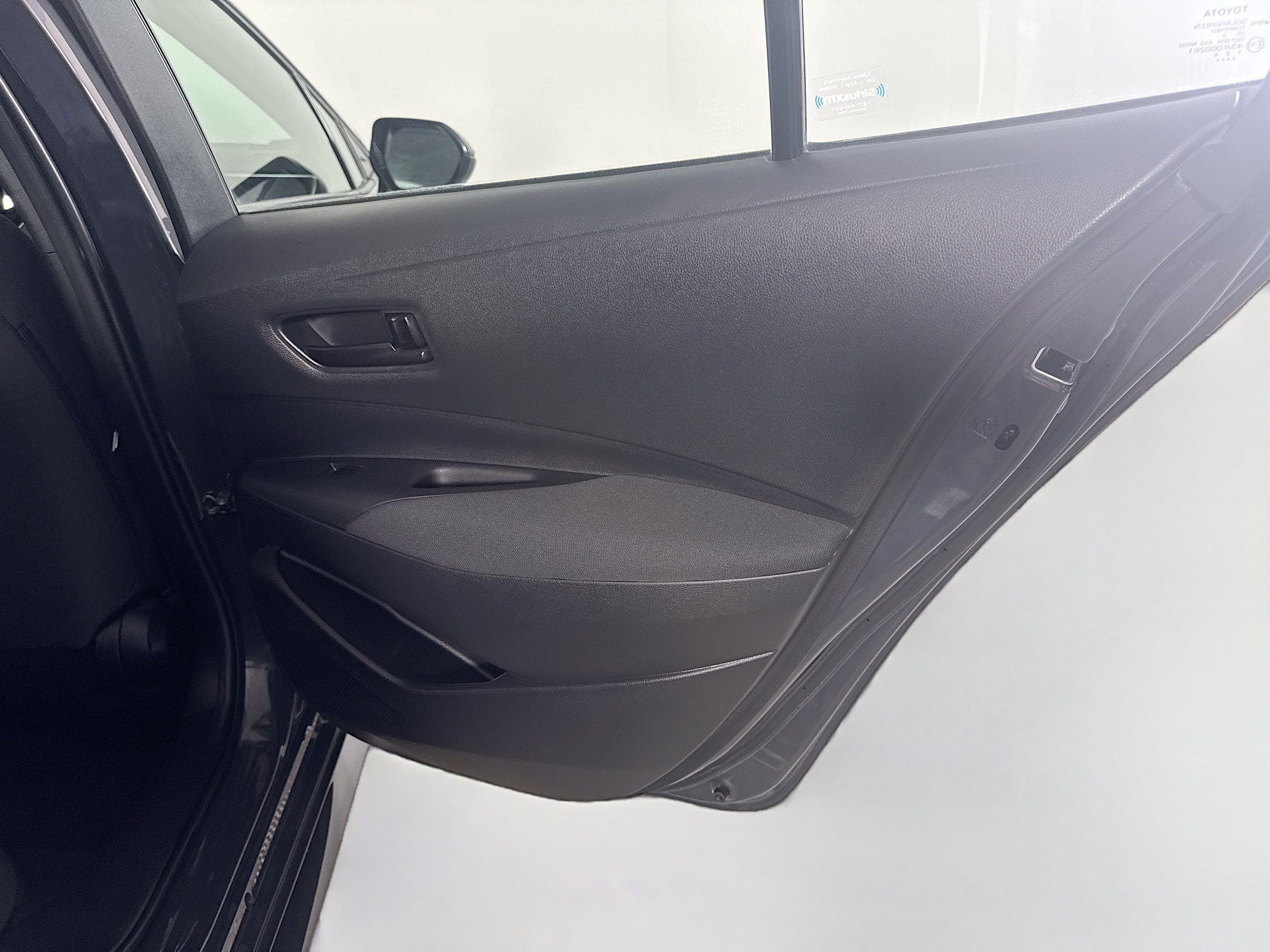 Used 2023 Toyota Corolla LE FWD image 27
