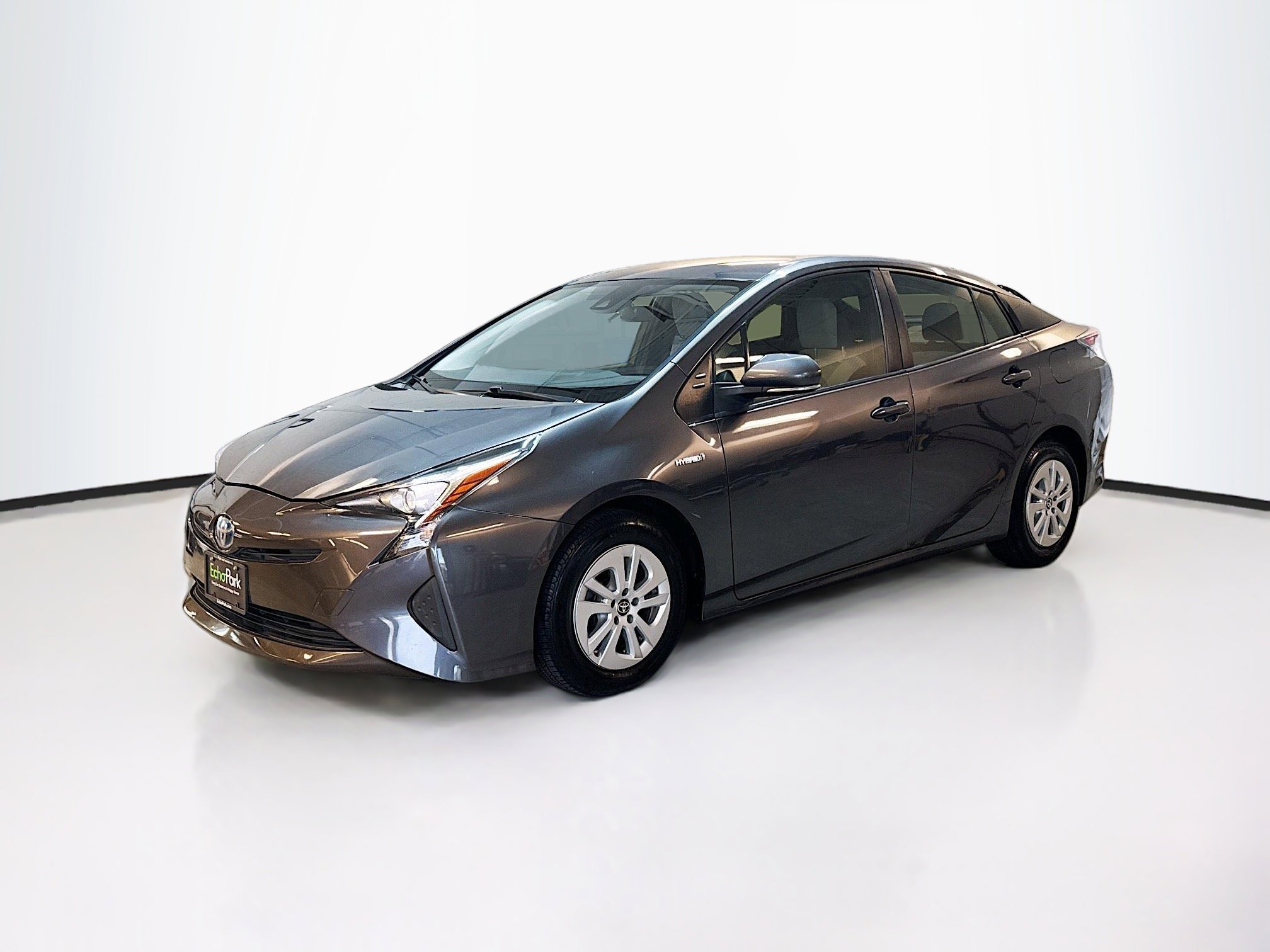 Used 2017 Toyota Prius Two image 3