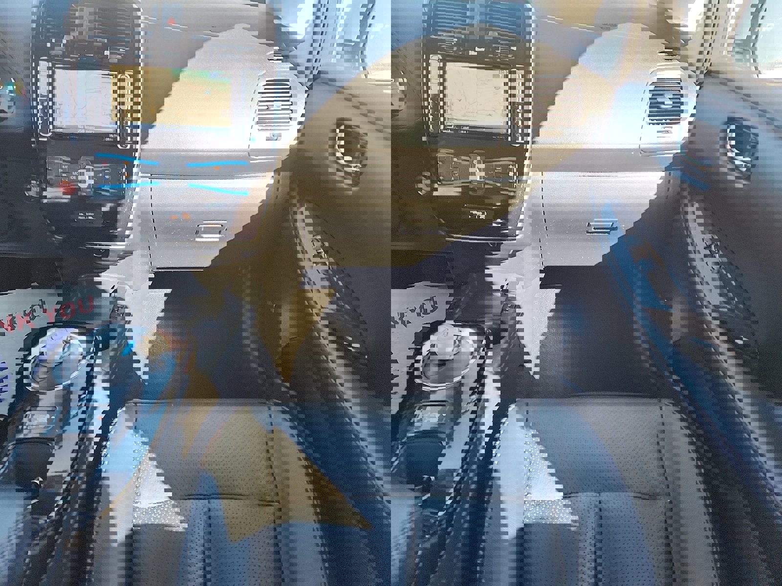 Used 2015 Nissan Leaf SL w/ Premium Package image 11