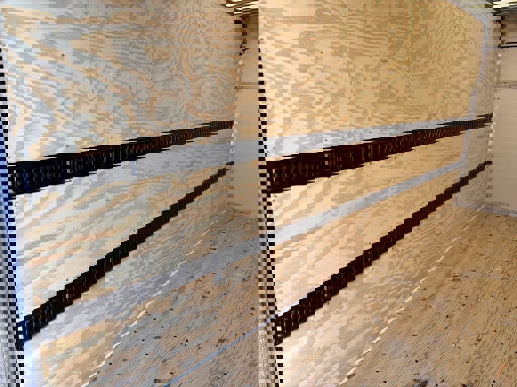 New 2026 Ford E-450 and Econoline 450 Super Duty w/ Driver's Safety Package RWD image 30