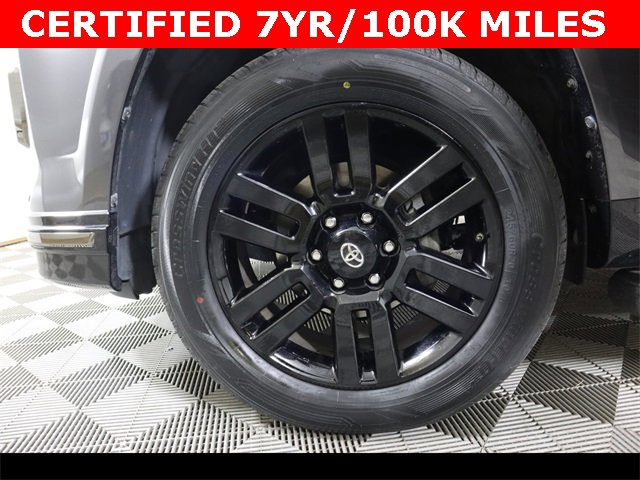 Used 2021 Toyota 4Runner Nightshade image 26