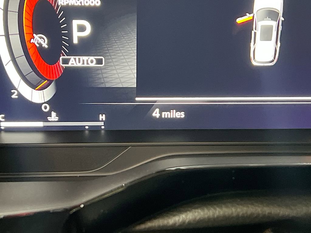 New 2026 Nissan Pathfinder SL image 12