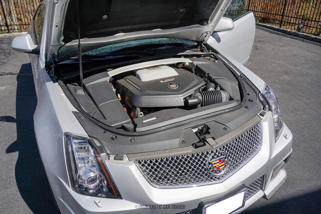 Used 2011 Cadillac CTS V w/ Wood Trim Package image 19