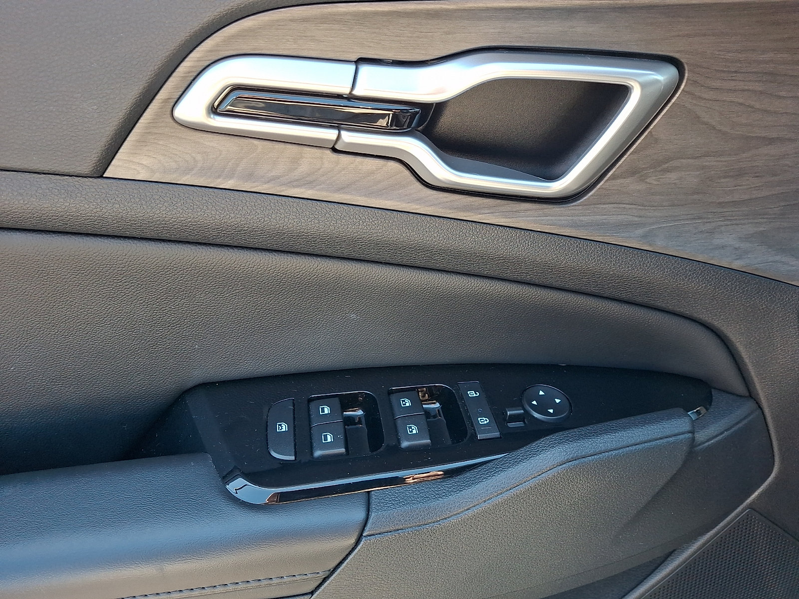 Used 2024 Kia Sportage X-Line w/ X-Line Premium Package AWD/4WD image 12