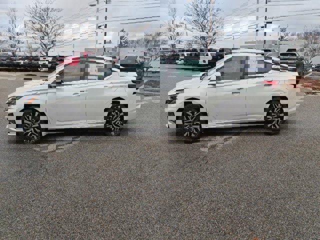 New 2025 Nissan Altima 2.5 SV w/ SV Premium Package