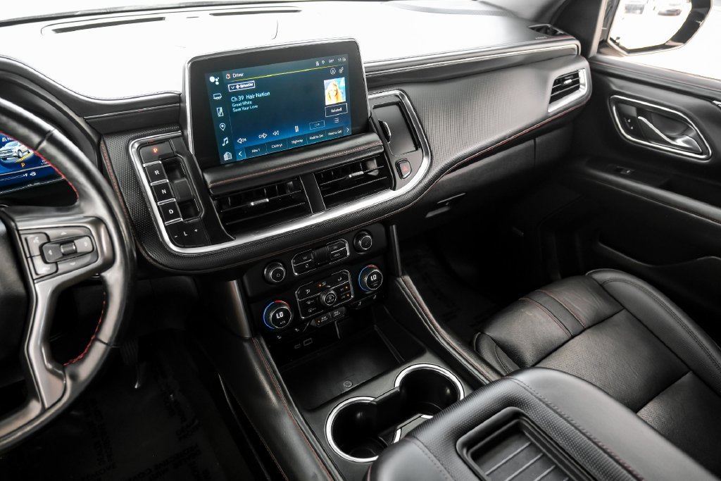 Used 2023 Chevrolet Suburban RST w/ Luxury Package RWD image 23