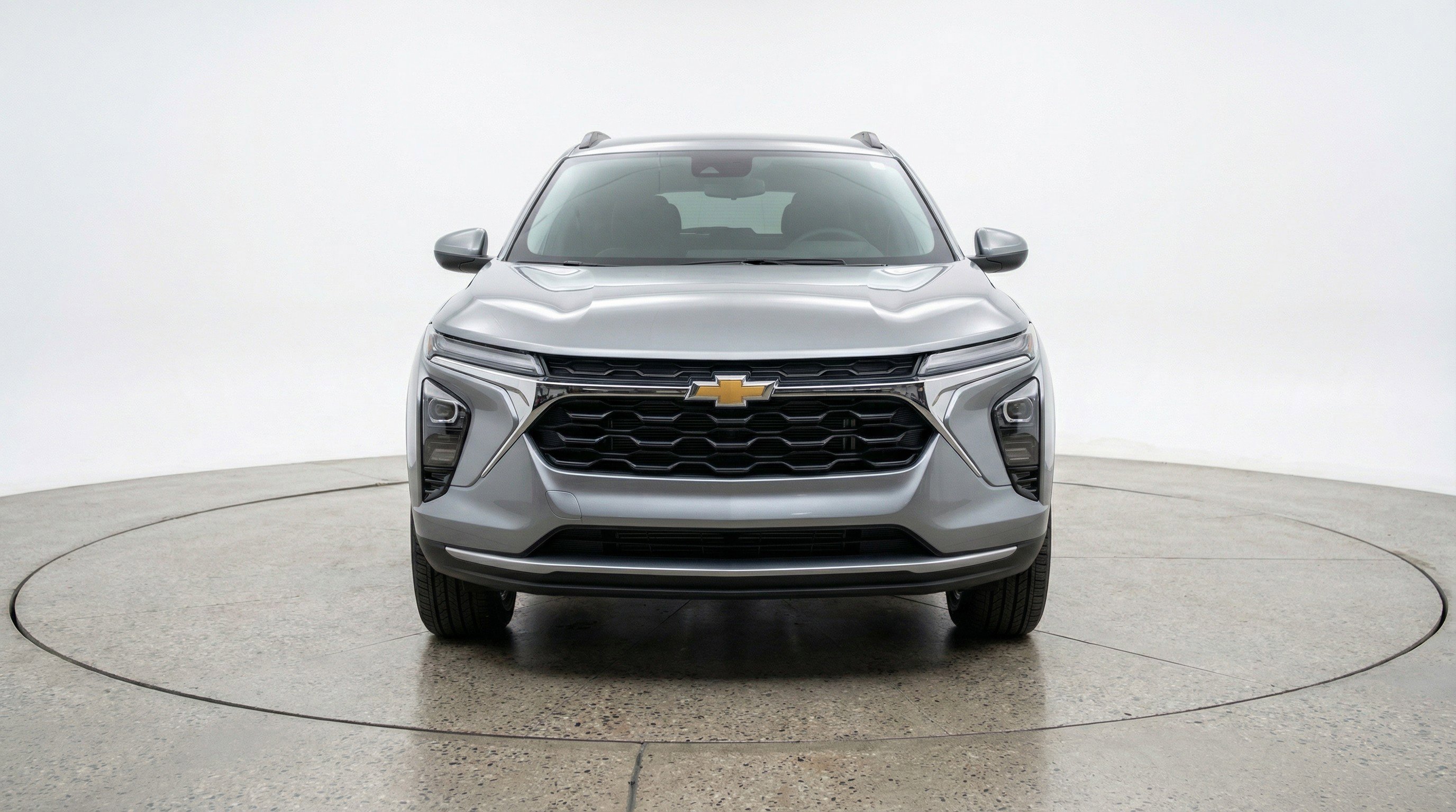 Used 2025 Chevrolet Trax LT w/ LT Convenience Package image 2
