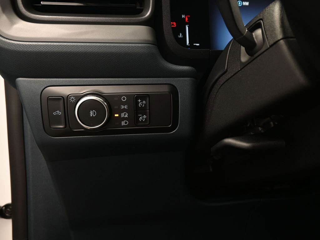 New 2025 Ford Maverick Lobo AWD/4WD image 11