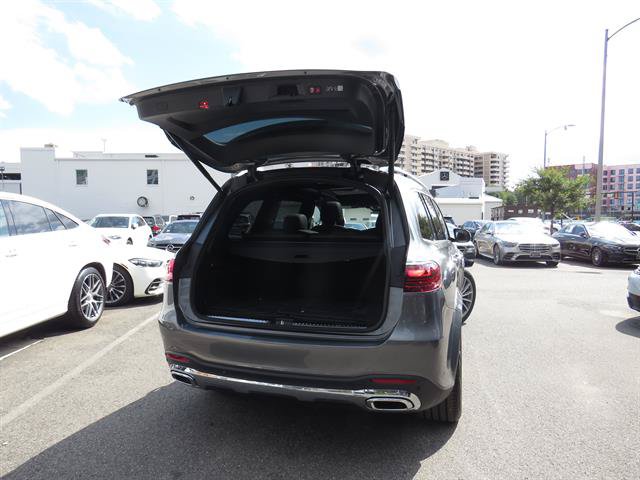 Used 2025 Mercedes-Benz GLS 450 4MATIC image 34