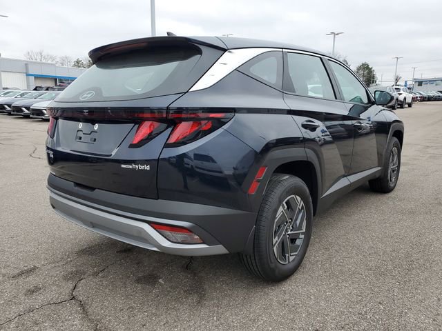 New 2026 Hyundai Tucson Blue SE image 4