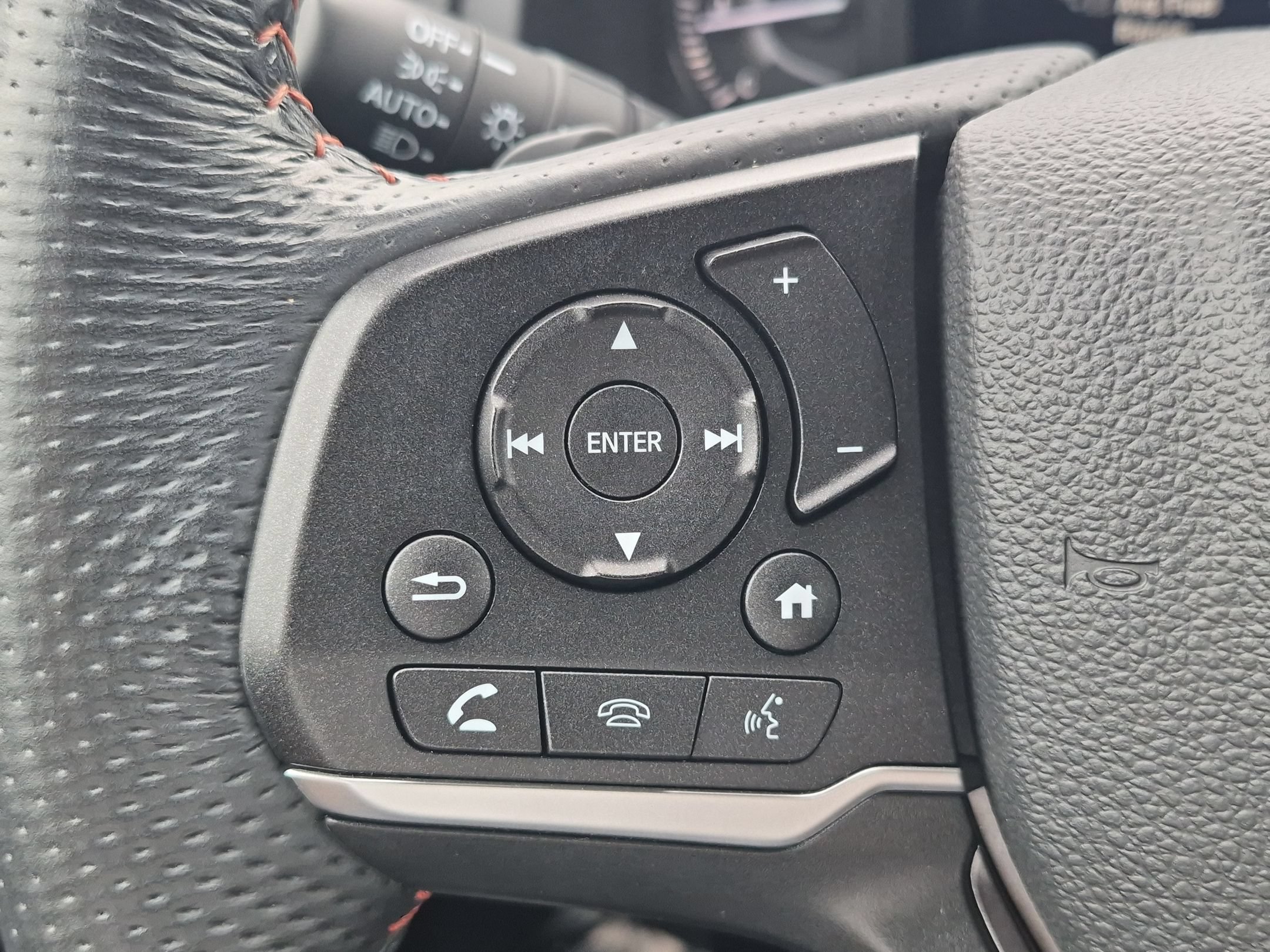 Certified 2023 Honda Passport TrailSport image 14
