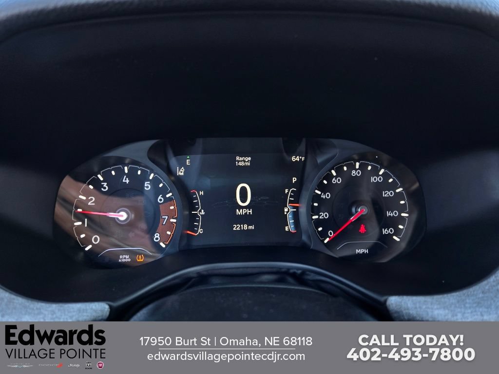 New 2023 Jeep Compass Latitude w/ Mopar Graphics Package AWD/4WD image 17