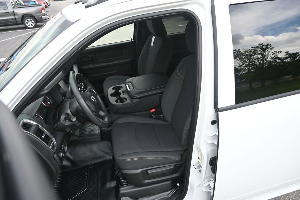 New 2026 RAM 3500 Tradesman AWD/4WD image 11
