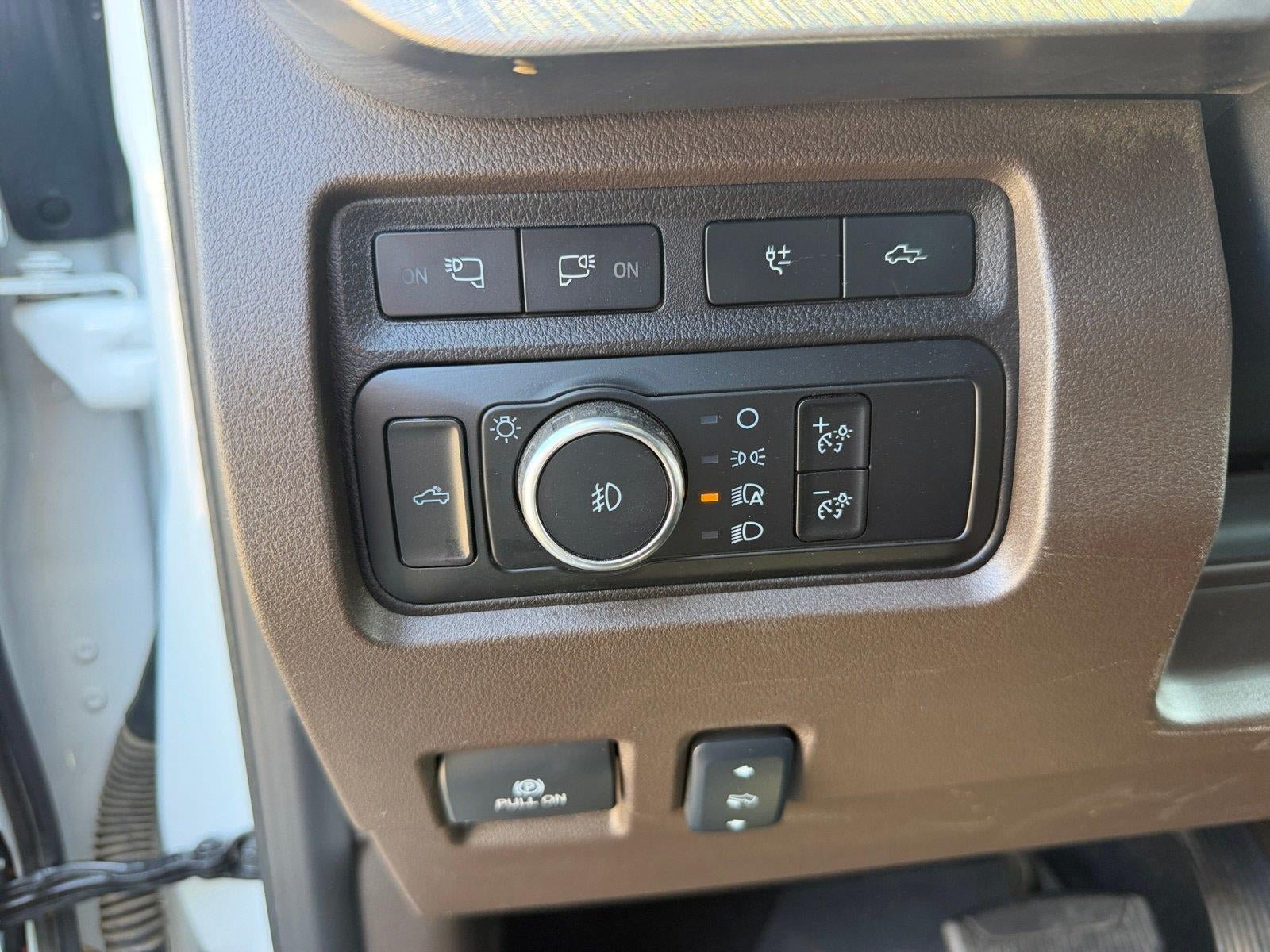 Certified 2024 Ford F350 King Ranch w/ FX4 Off-Road Package AWD/4WD image 19