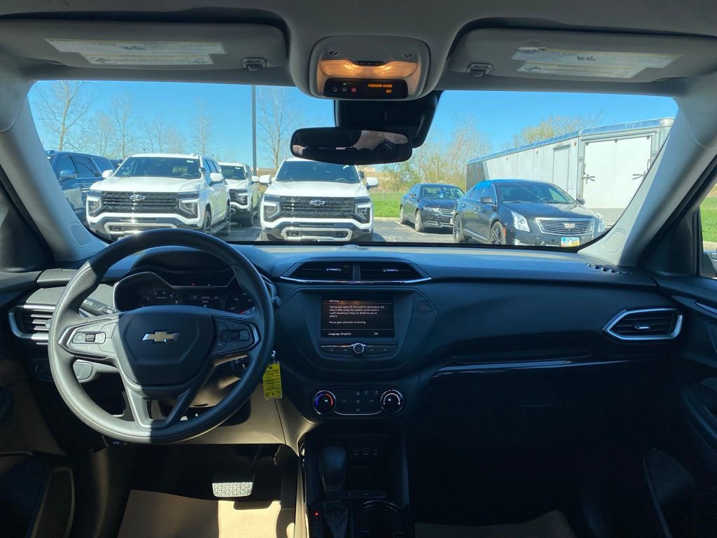 Used 2021 Chevrolet TrailBlazer LS FWD image 20