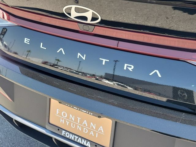 New 2026 Hyundai Elantra SEL Sport FWD image 30