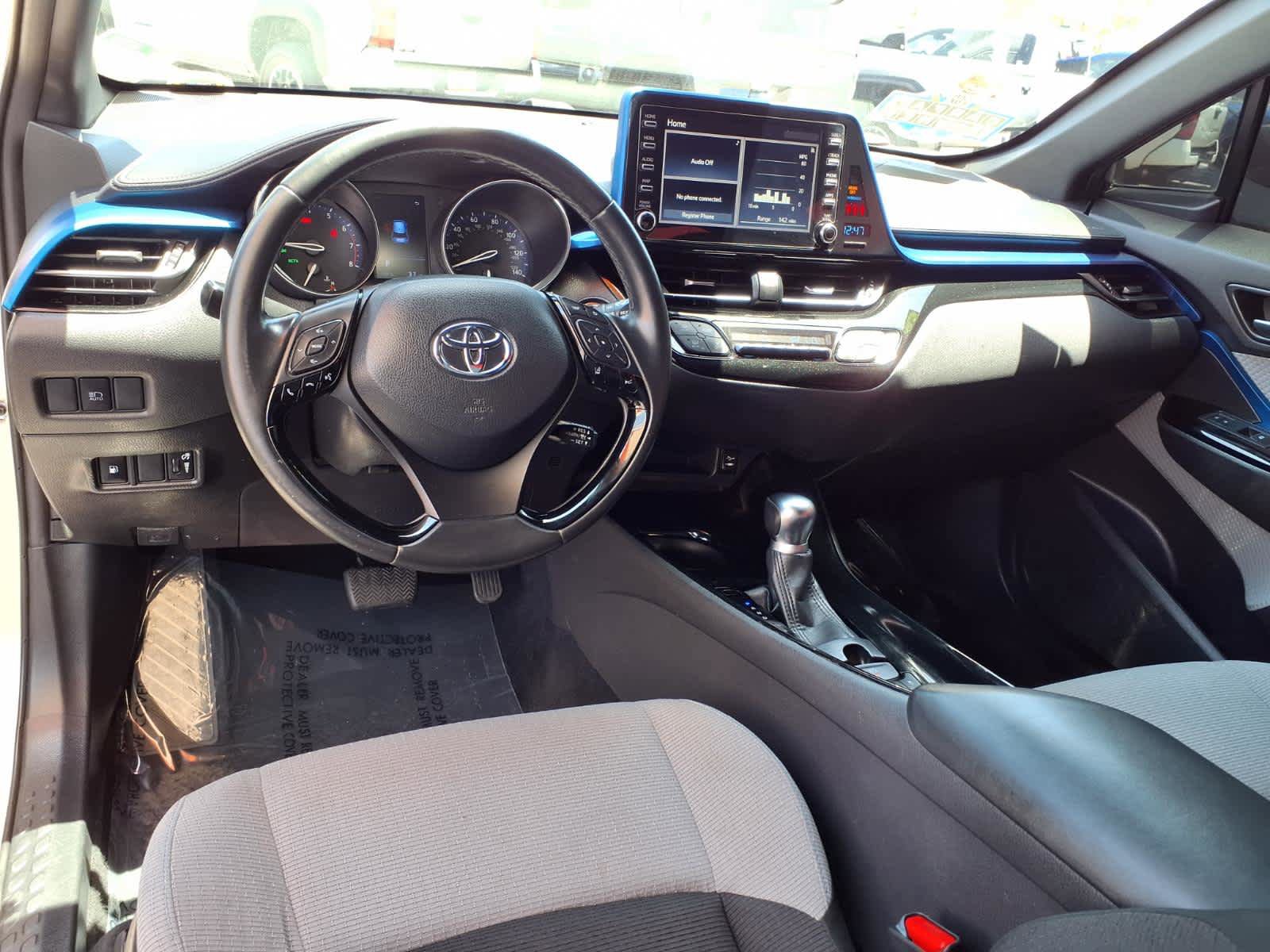Used 2019 Toyota C-HR XLE FWD image 9