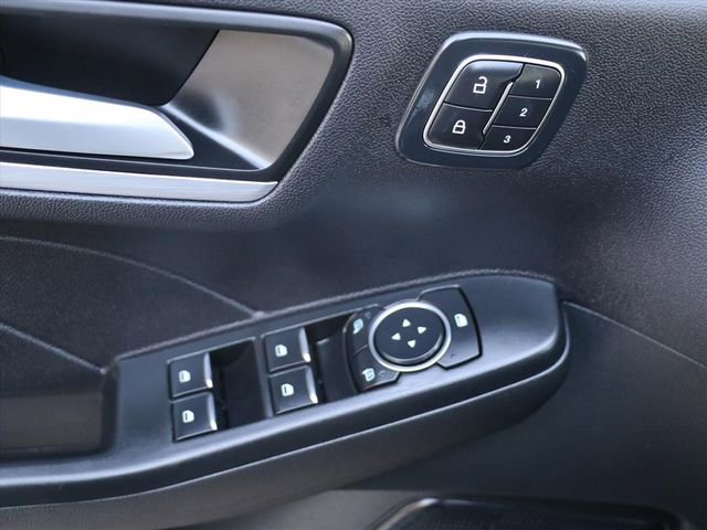 Used 2025 Ford Escape Platinum w/ Premium Technology Package image 18