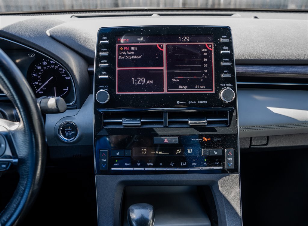 Used 2020 Toyota Avalon XLE FWD image 20