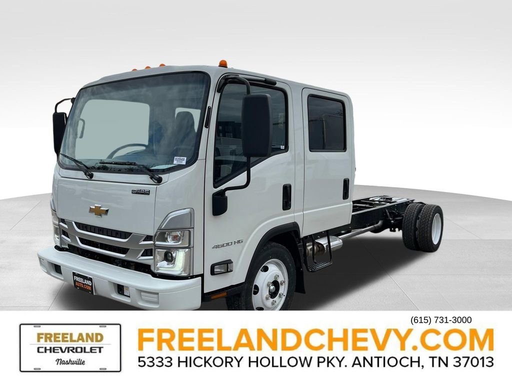 New 2025 Chevrolet Low Cab Forward image 3