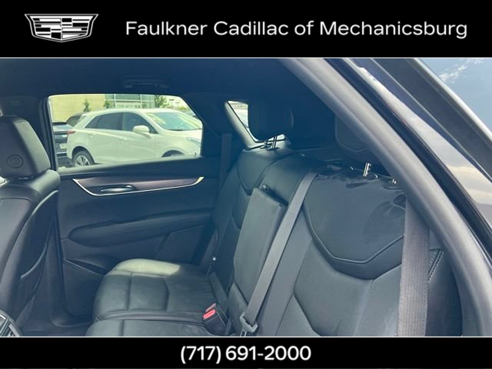Used 2022 Cadillac XT5 Luxury w/ LPO, Floor Liner Package AWD/4WD image 16