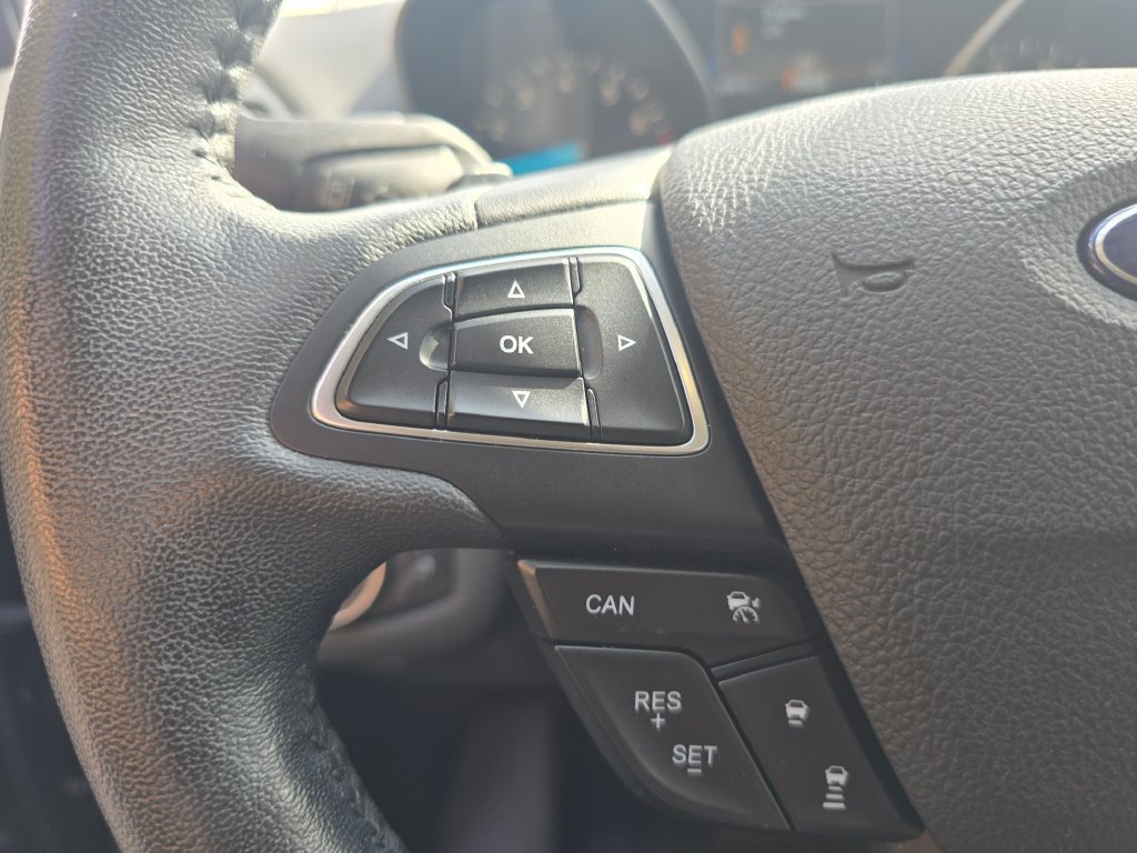 Used 2017 Ford Escape Titanium w/ Equipment Group 301A AWD/4WD image 20