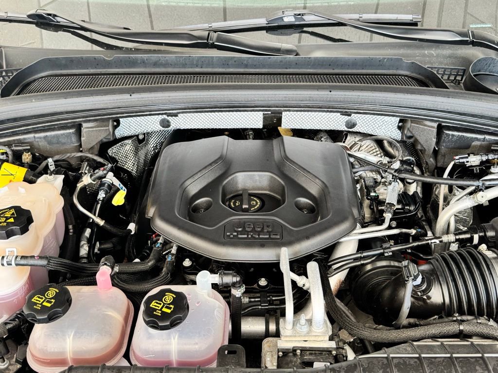 Certified 2023 Jeep Grand Cherokee Summit image 26