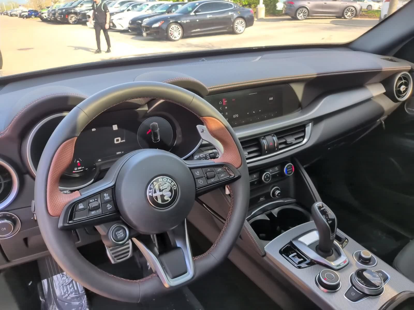 Used 2025 Alfa Romeo Stelvio Sprint AWD/4WD image 30