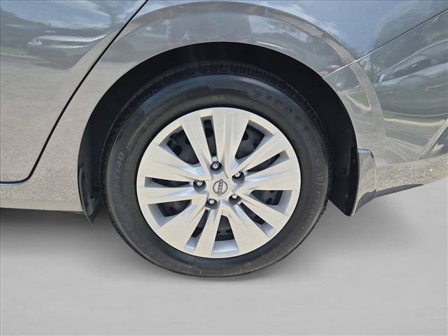 Certified 2024 Nissan Sentra S FWD image 22