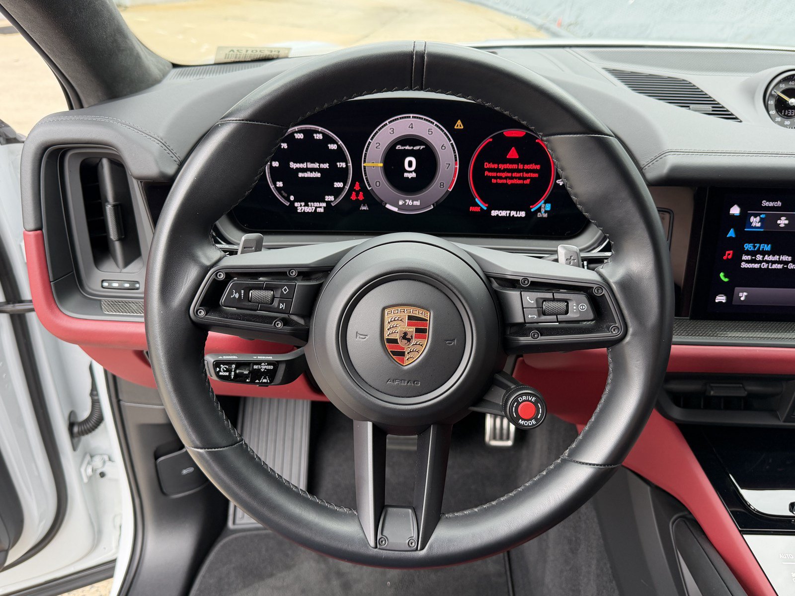 Used 2024 Porsche Cayenne Turbo GT AWD/4WD image 18