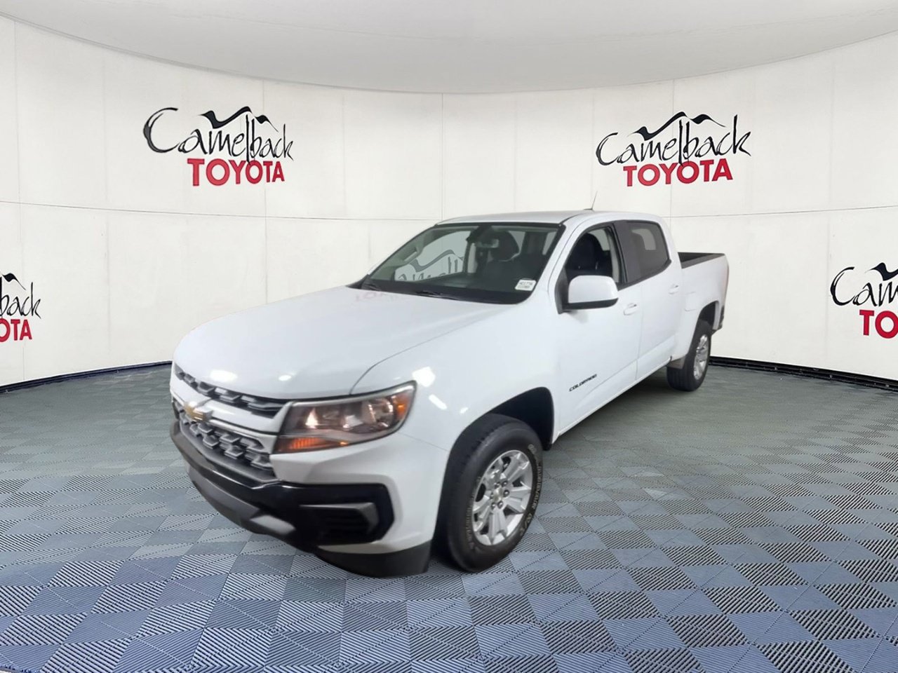 Used 2022 Chevrolet Colorado LT RWD image 6