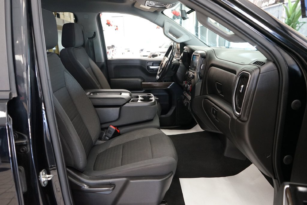 Used 2020 Chevrolet Silverado 1500 LT w/ All-Star Edition AWD/4WD image 41