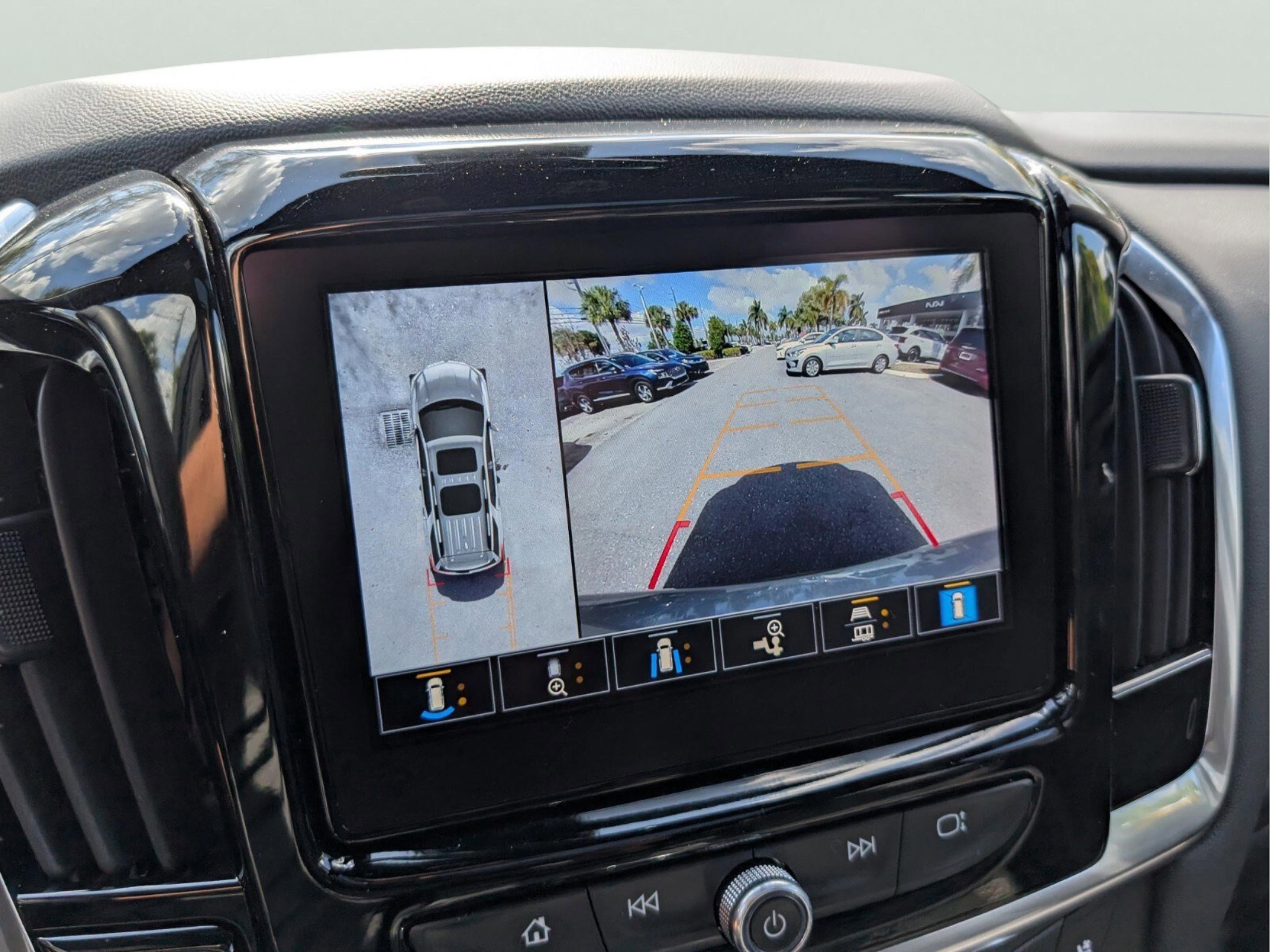 Used 2024 Chevrolet Traverse Premier w/ Redline Edition image 20