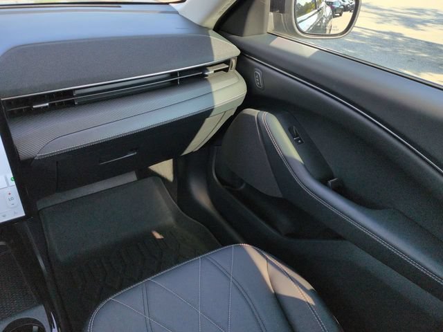 Used 2024 Ford Mustang Mach-E Select w/ Comfort Package Lite RWD image 16