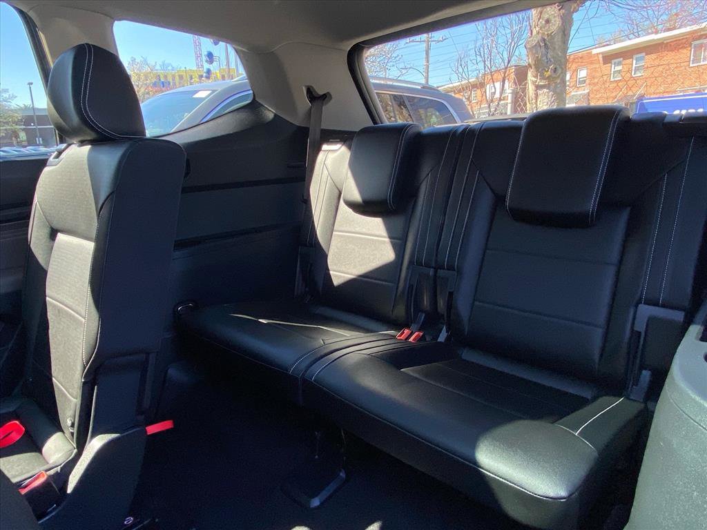 Certified 2023 Volkswagen Atlas SE w/ Panoramic Sunroof Package image 19