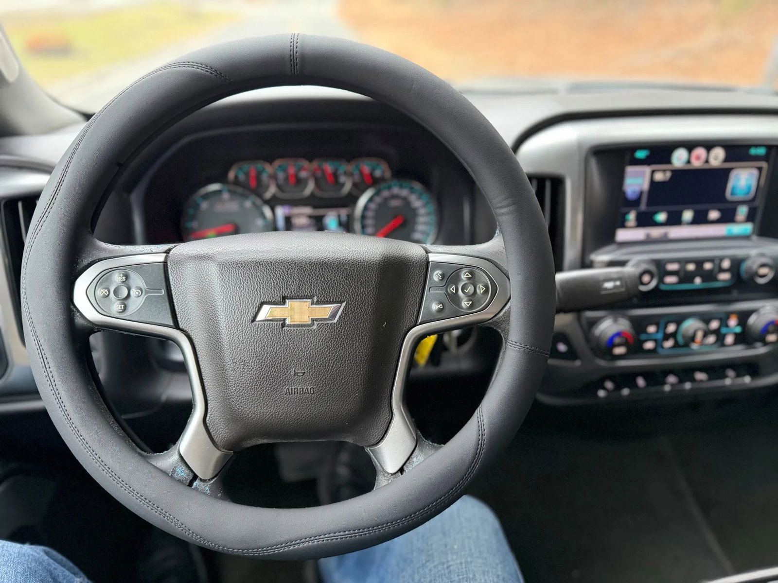 Used 2015 Chevrolet Silverado 3500 LT w/ LT Convenience Package AWD/4WD image 26