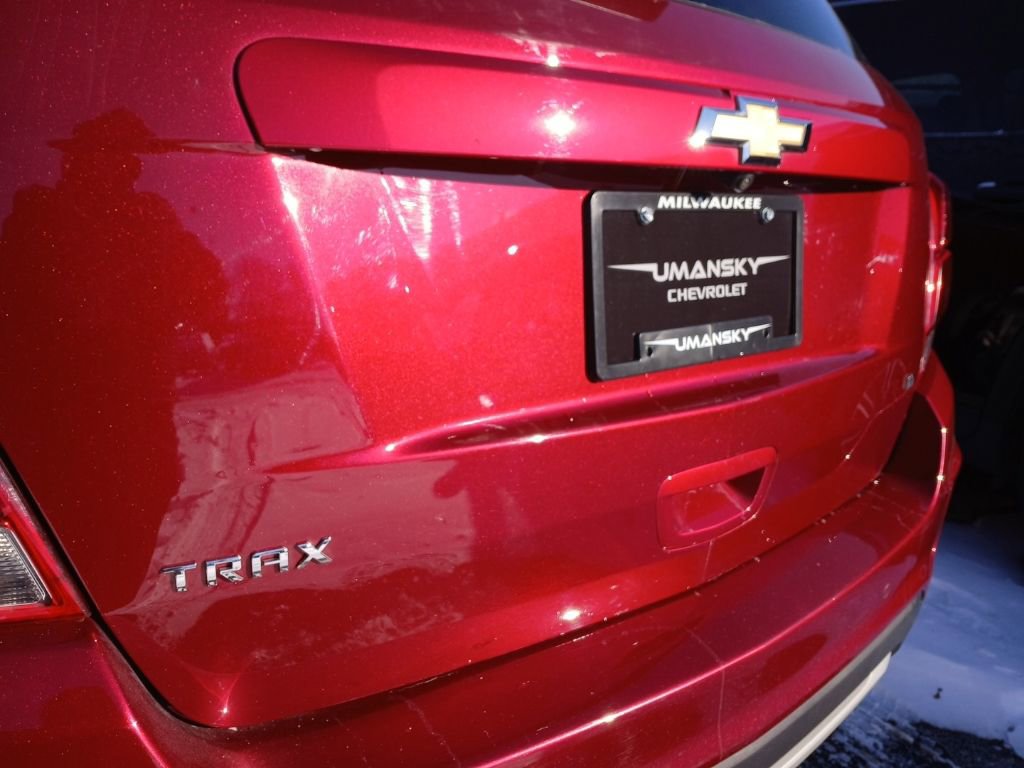 Used 2019 Chevrolet Trax LT w/ Driver Confidence Package image 28