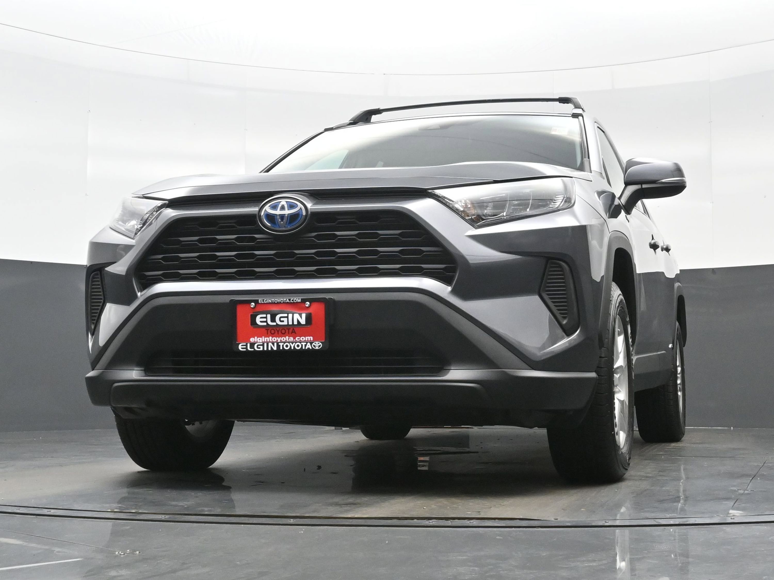 Used 2021 Toyota RAV4 LE AWD/4WD image 25