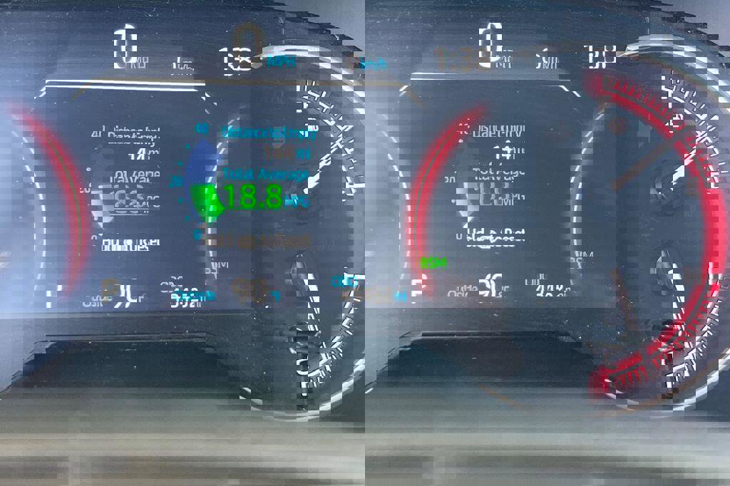 Used 2024 Toyota RAV4 XLE image 27