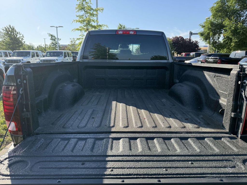 Used 2022 RAM 1500 Classic Warlock w/ Electronics Group AWD/4WD image 34