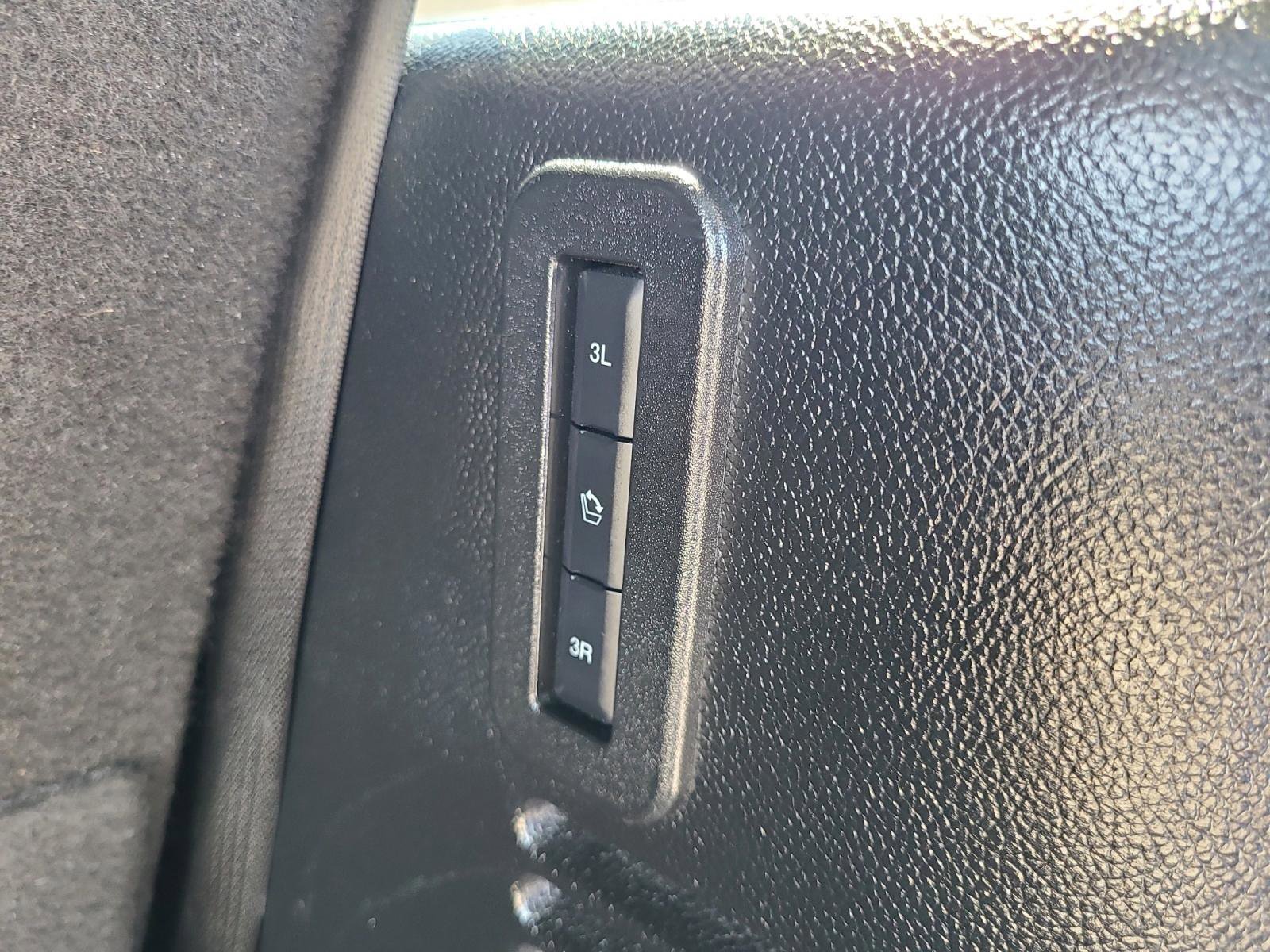 Used 2017 Ford Expedition Platinum image 23