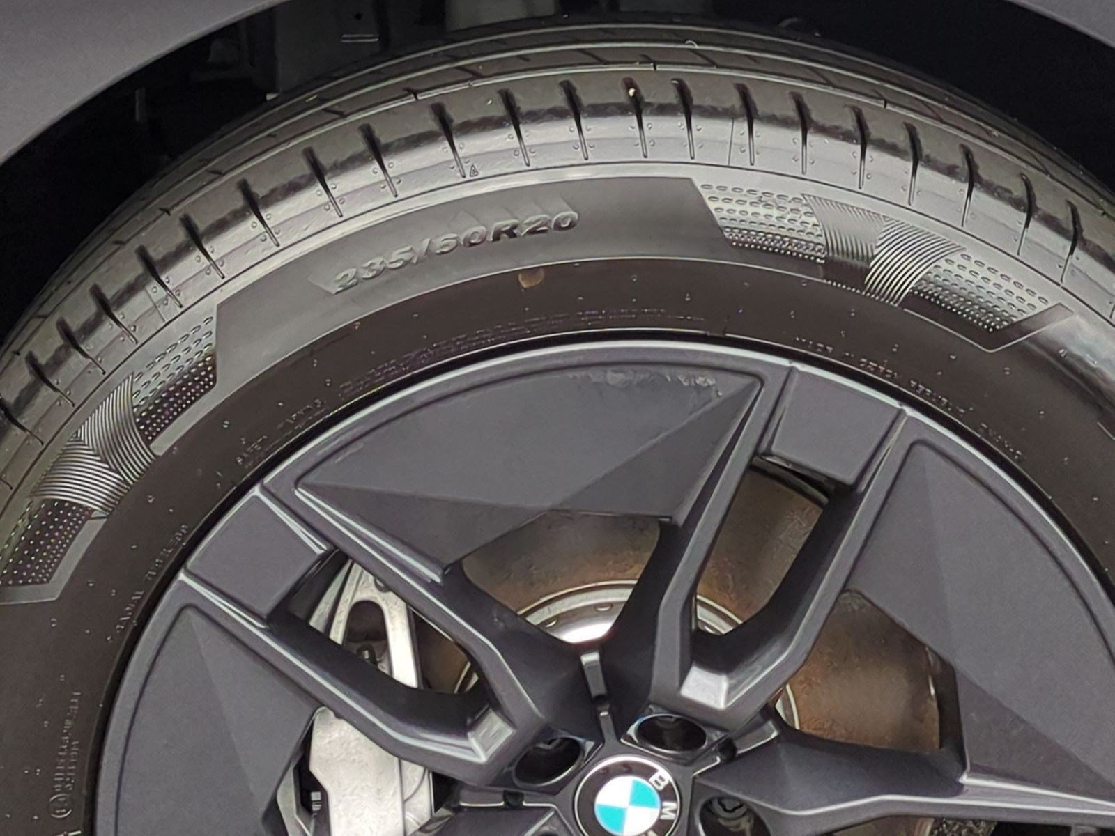 Used 2026 BMW iX xDrive45 AWD/4WD image 12